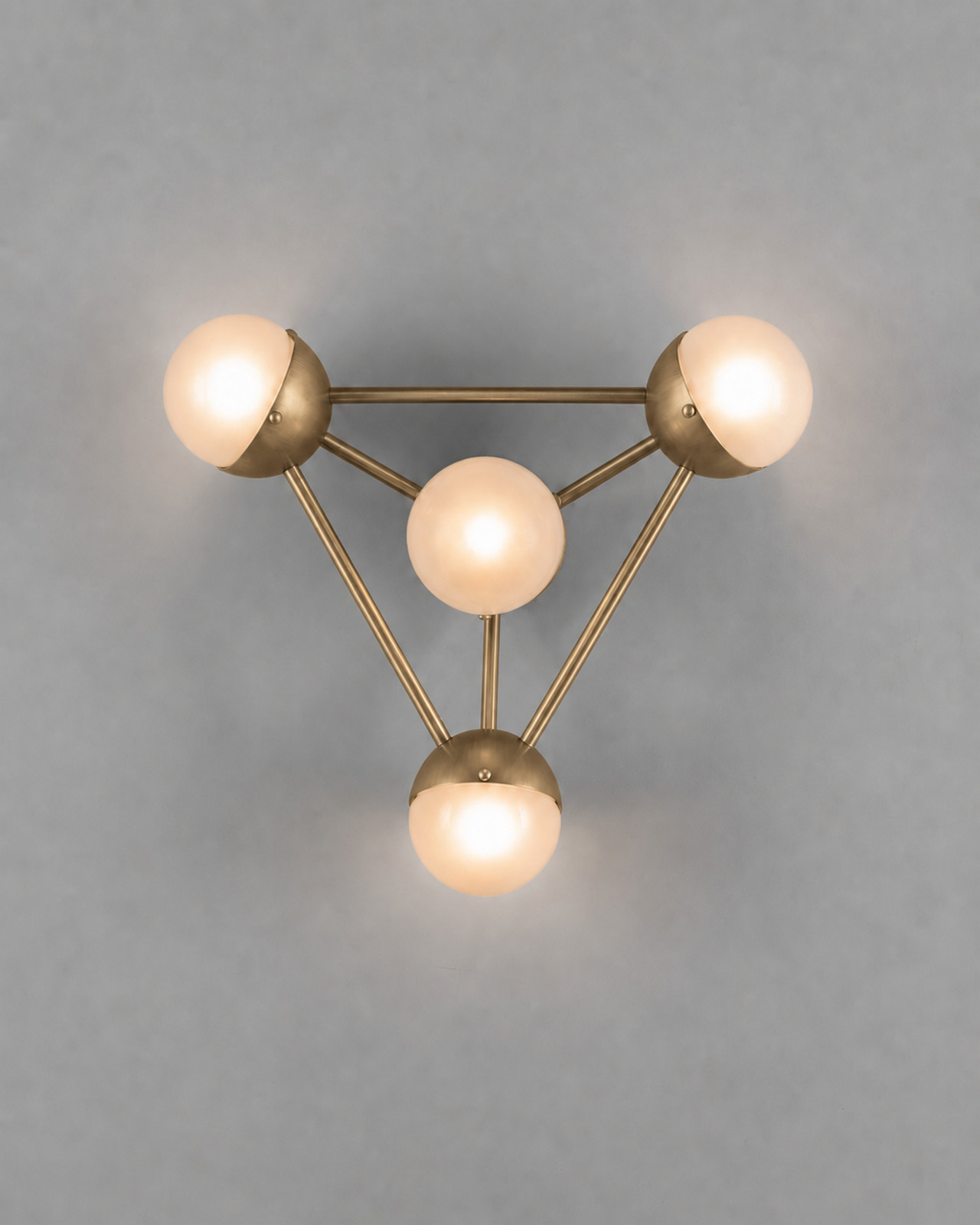 Molecule 4 – dizajnové nástenné svietidlo z mosadze, viacero vyhotovení – Obrázok 16
