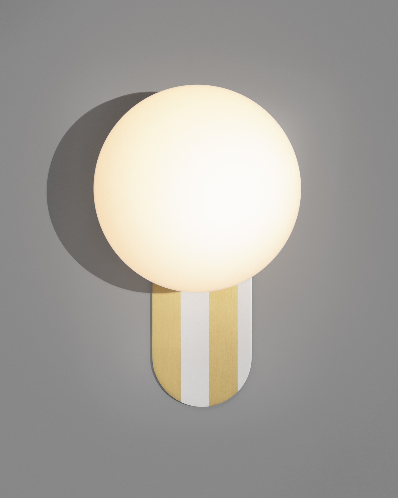 Adrion Wall Sconce Napoli MD – dizajnové nástenné svietidlo z mosadze, 5 povrchových úprav – Obrázok 4